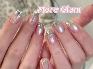 ミディアム more glam 原宿店のネイルデザイン