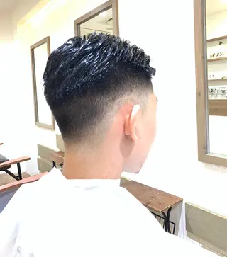 ショート THE PARK キシオカのヘアスタイル