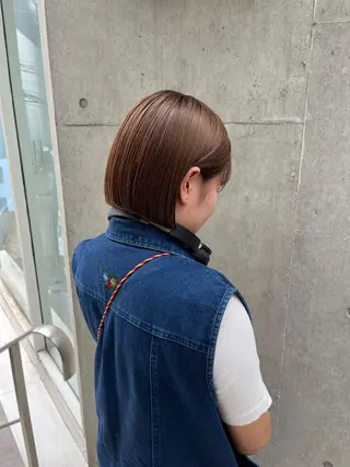 ミディアム カラー 縮毛矯正ボブ&顔まわ レイヤー♡TOMOEのヘアスタイル