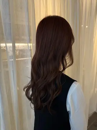 ロング 藤原 百花のヘアスタイル