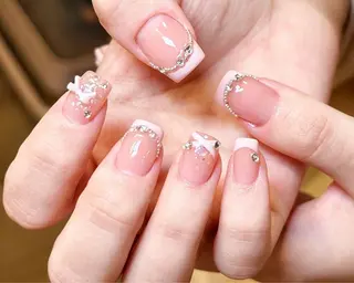 ネイル Nana🎀 研修ネイルのネイルデザイン