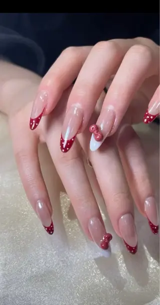 ネイル 胡蝶蘭レディースサロ ンNailMOKAのネイルデザイン