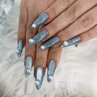 ロング Lavia akaneのネイルデザイン