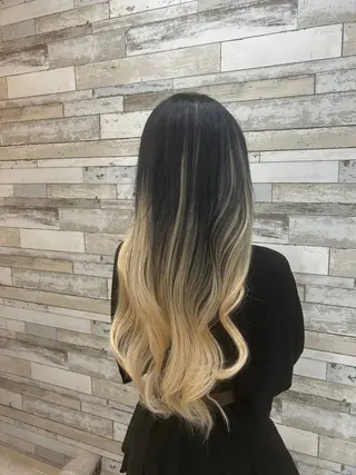 ロング 小黒 康平のヘアスタイル