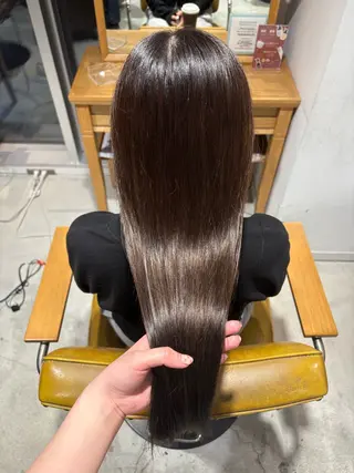 カラー 倉田 有望のヘアスタイル