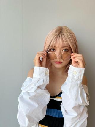 ミディアム 岸川 恭子のヘアスタイル