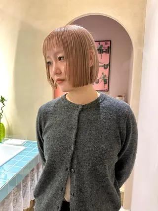 ショート 【ハイトーン特化】 Hugのヘアスタイル