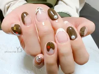 ネイル YUMI NAGAI のネイルデザイン