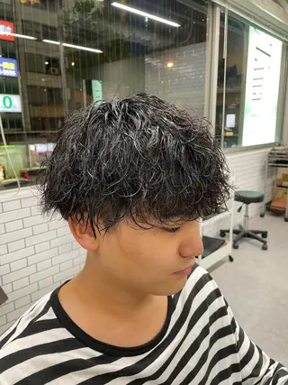 パーマ メンズ 艶髪/髪質改善 塩屋公一朗のヘアスタイル