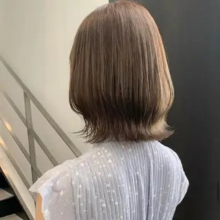 ミディアム ナチュラル艶ヘア 🌸内田彩香のヘアスタイル