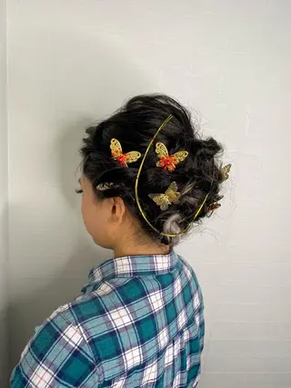 ロング ヘアアレンジ ブリーチカラー特化 U-topia小島のヘアスタイル