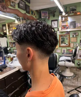 メンズ 山中 束真のヘアスタイル