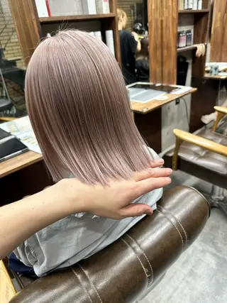ミディアム カラー 難波ブリーチカラー 伊藤洋輝のヘアスタイル
