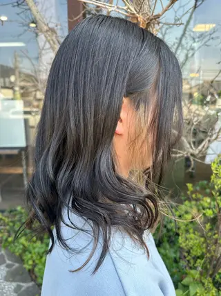 セミロング カラー リンクスハート YUKAのヘアスタイル