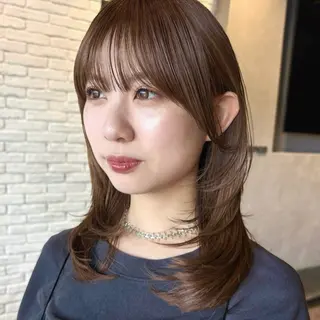 ミディアム カラー 顔まわり🥨レイヤー /透明感/水口舞奈のヘアスタイル