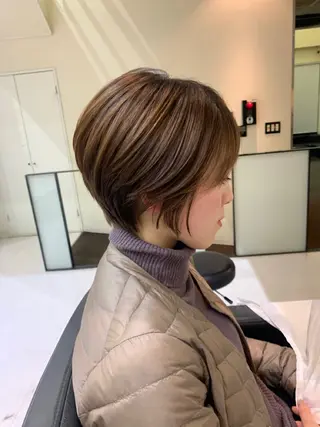 ショート 本丸 楓香のヘアスタイル