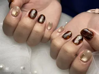 ネイル LUNE 銀座 Eri✨のネイルデザイン