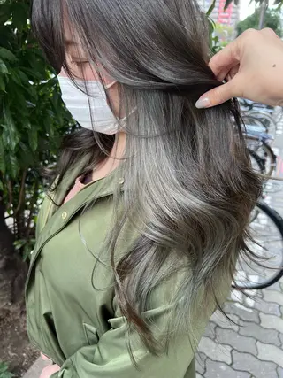 ロング トップスタイリスト/ アユミのヘアスタイル