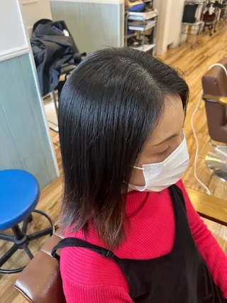 セミロング 🐰ハイトーンカラー 畠山　渡🐰のヘアスタイル