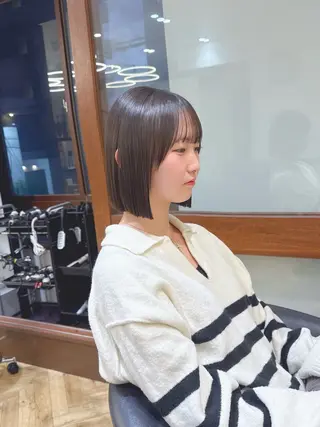ショート レイヤー/ボブ 高嶋 優のヘアスタイル