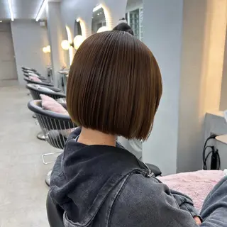ミディアム レイヤー/巻ける 縮毛矯正🌱  赤石のヘアスタイル