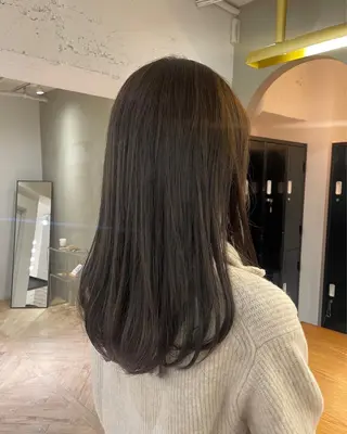 セミロング LOREN/ miuのヘアスタイル