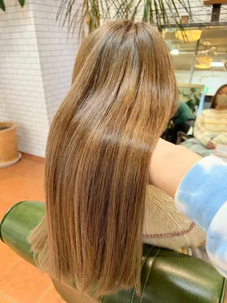 ロング カラー 石井 佑樹のヘアスタイル