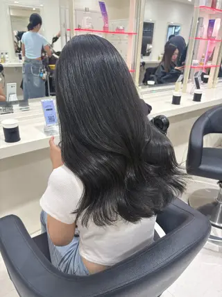 セミロング カラー ヘアアレンジ 💟RINNA 艶カラー💟のヘアスタイル