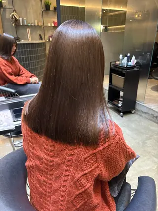 セミロング さくら/似合わせレ イヤー/艶カラー🖤のヘアスタイル