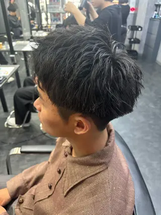 メンズ 🔥メンズパーマ特化 高橋晴🔥のヘアスタイル