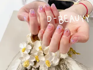 ネイル D-BEAUTY Nailsalonのネイルデザイン