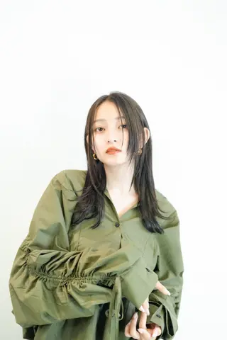 ロング カラー レイヤーカット 赤み消し　店長/大和のヘアスタイル