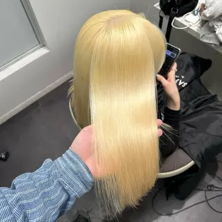 ロング カラー 💫艶ハイトーン×髪 質改善💫リュウトのヘアスタイル