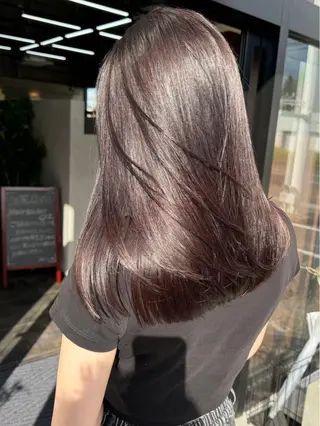 セミロング カラー 松本 心優のヘアスタイル