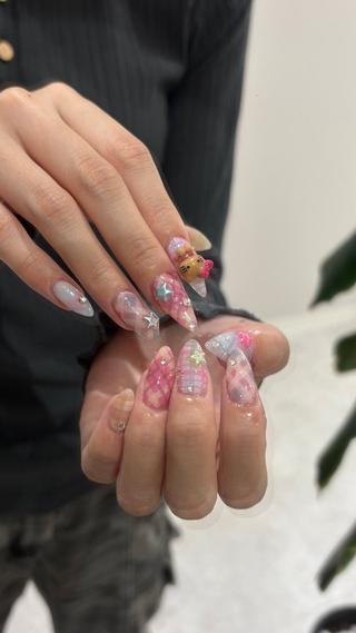 ネイル 🍓個性派ネイル🎶 /Komachi❤️のネイルデザイン