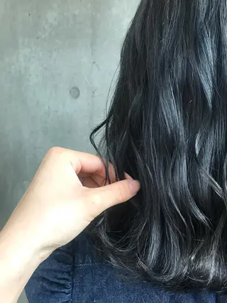 ミディアム カラー もりたみかこ 美容師お休み中のヘアスタイル