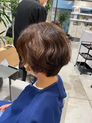 ショート 銀座/ハイレイヤー/ 艶髪カラー/田中颯士のヘアスタイル
