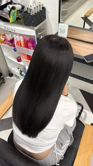 ロング カラー 似合わせカラー✩.* ハイトーン/リナのヘアスタイル