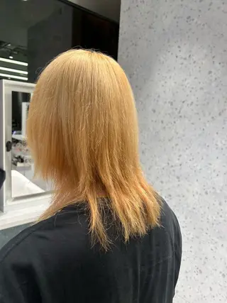 カラー メンズ 𝐑𝐈𝐎ྀིのヘアスタイル