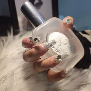 ネイル RUNWAY 　　のネイルデザイン