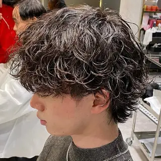 ショート パーマ メンズ ハイトーン/パーマ/ メンズ / 新宿🌐のヘアスタイル