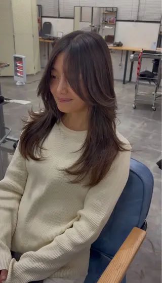 ロング 🌟心斎橋レイヤー 艶ハイトーン/ウルフのヘアスタイル