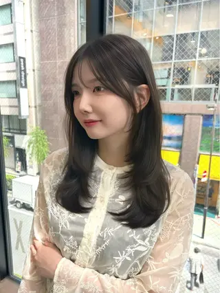 ミディアム 山田 啓太のヘアスタイル