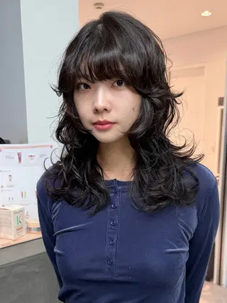 ロング パーマ 小田 晃瑛のヘアスタイル