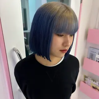 ショート カラー メイ ☪️のヘアスタイル