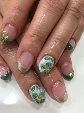 ネイル 坂本 萌のネイルデザイン