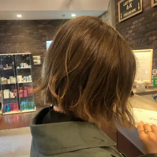 ミディアム ZAZA ASAMIのヘアスタイル
