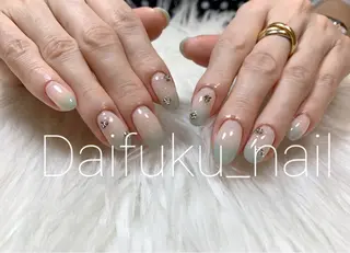 ミディアム Daifuku nailsのネイルデザイン