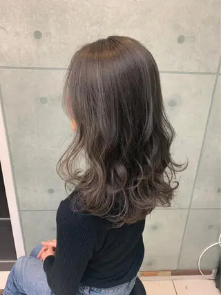 カラー ブリーチなし 暖色カラー/井上あいのヘアスタイル