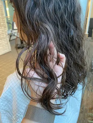 ロング 石毛 大翔のヘアスタイル